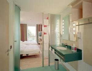 Lully 3 Lakes Hotel